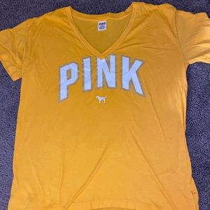 VS PINK tee